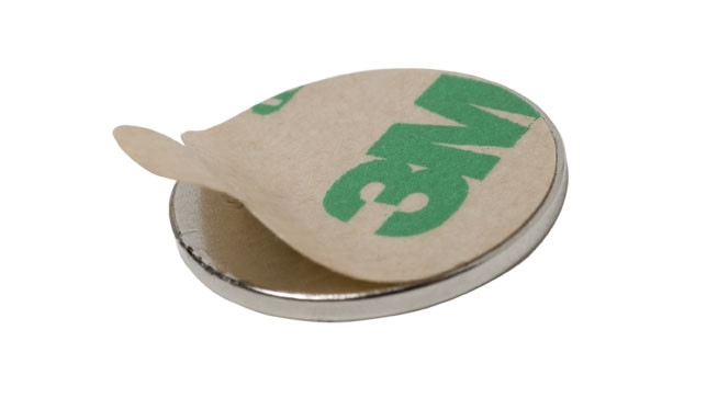 Magnes neodymowy okrągły 15x 1mm z klejem