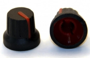 Gałka potencjometru czarna 16mm GC16P czerwona